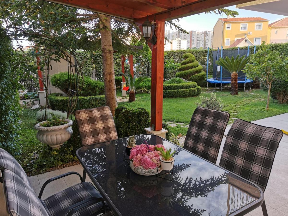 Apartment Leona Split Exterior photo