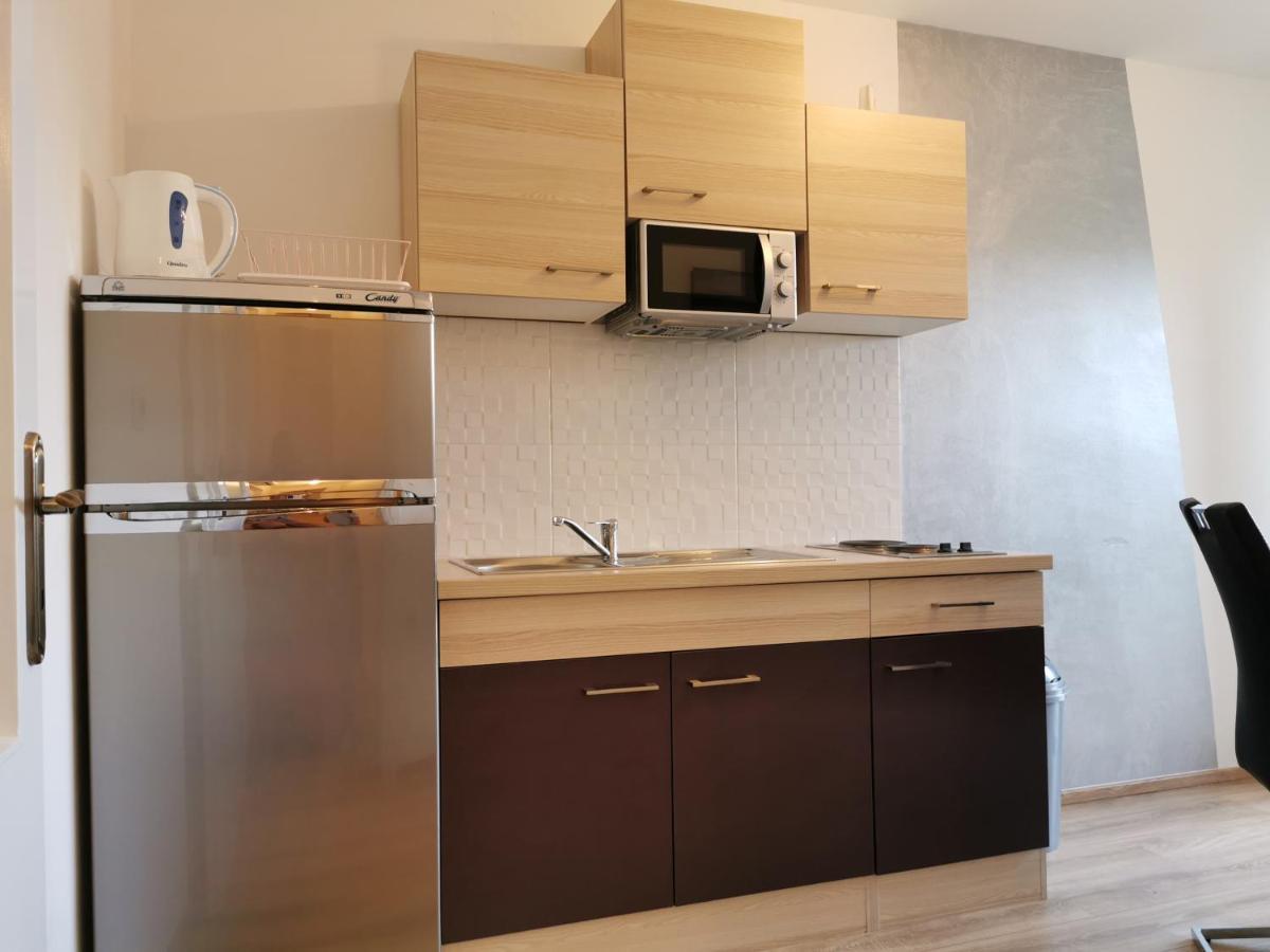 Apartment Leona Split Exterior photo