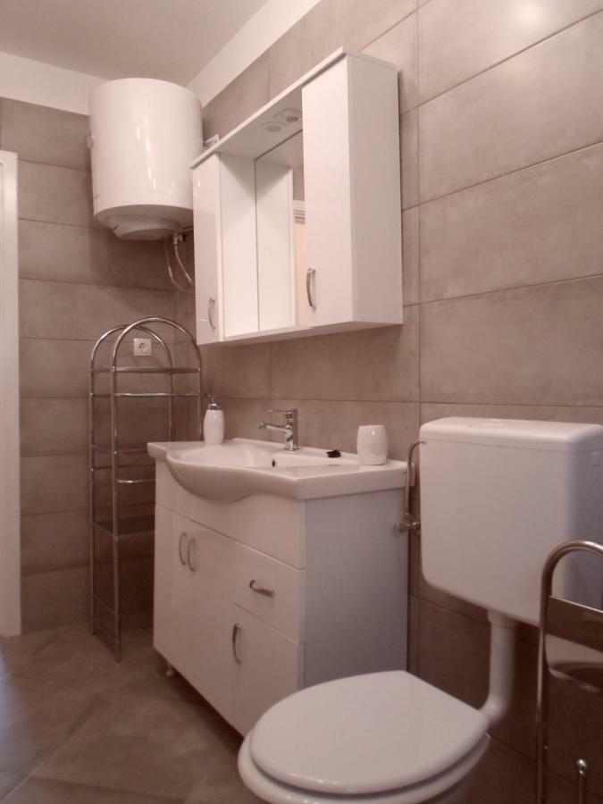Apartment Leona Split Exterior photo